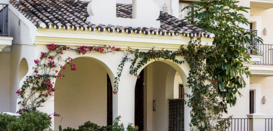 APARTAMENTO EN ANDALUCÍA DEL MAR, PUERTO BANÚS, MARBELLA
