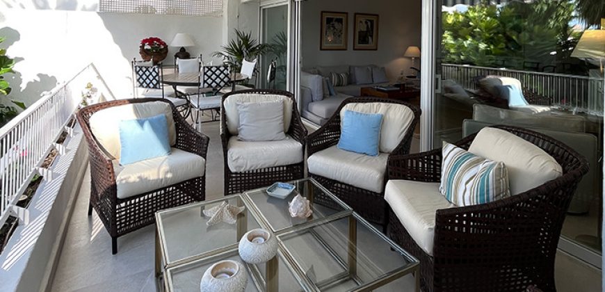 DUPLEX APARTMENT IN GOLF RIO REAL, MARBELLA