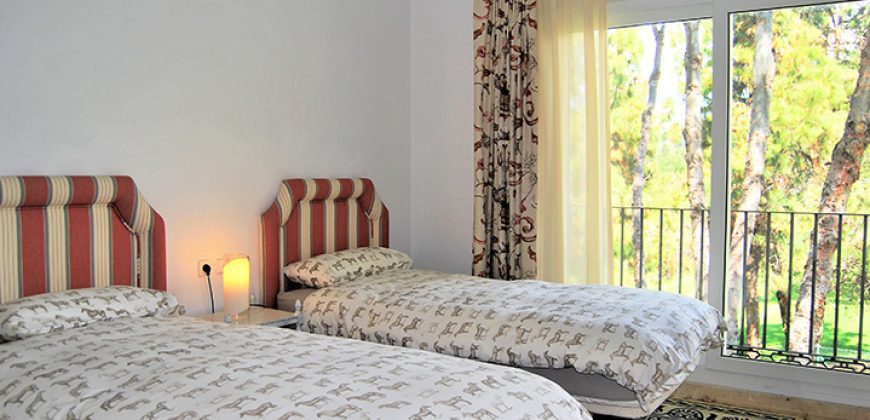 APARTAMENTO EN PALM BEACH, MARBELLA