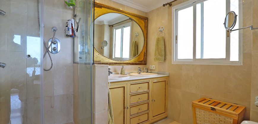 PENTHOUSE IN GOLF RÍO REAL, 2. LOS MONTEROS, MARBELLA