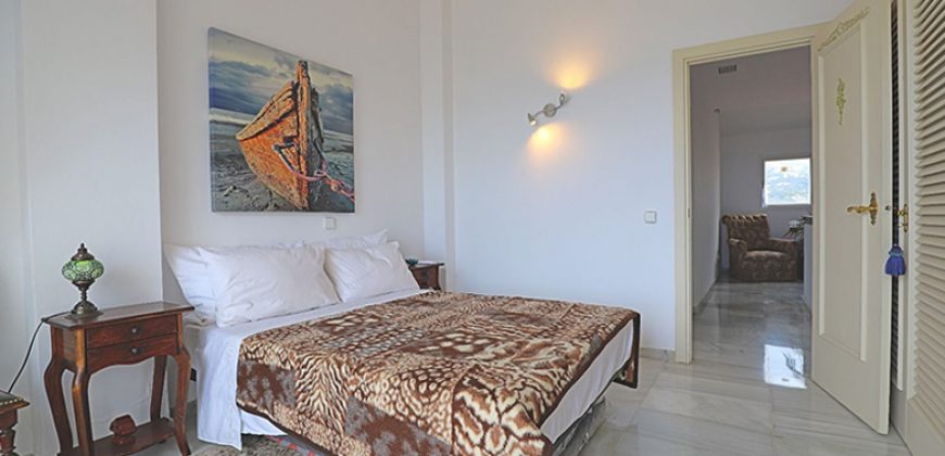 PENTHOUSE IN GOLF RÍO REAL, 2. LOS MONTEROS, MARBELLA