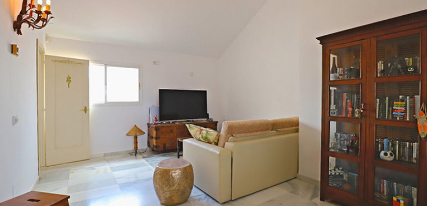 PENTHOUSE IN GOLF RÍO REAL, 2. LOS MONTEROS, MARBELLA