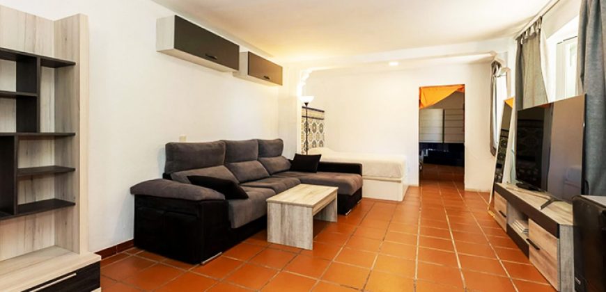 VILLA EN PUERTO DE LA TORRE, MÁLAGA