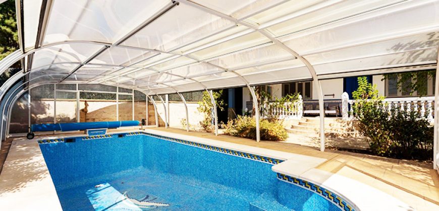 VILLA EN PUERTO DE LA TORRE, MÁLAGA