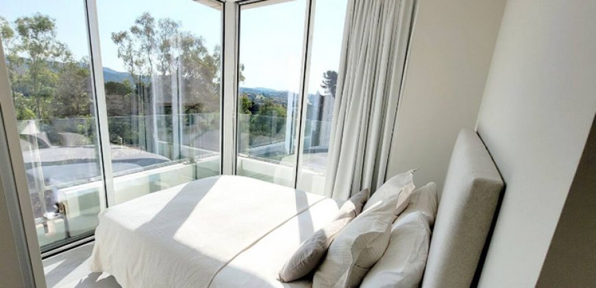 GREAT APARTMENT IN RIO REAL, LOS MONTEROS, MARBELLA