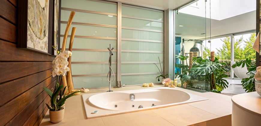 VILLA SENA. EL HIGUERÓN, FUENGIROLA