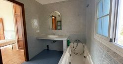 VILLA EN LOMAS DEL POZUELO. MARBELLA