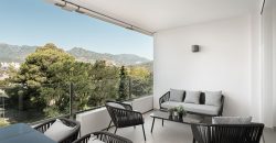 APARTMENT WITH STUNNING VIEWS IN RÍO REAL, MARBELLA