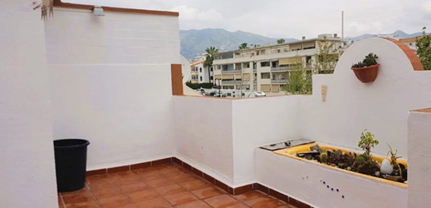 SEMI-DETACHED HOUSE IN LAS LAGUNAS, MIJAS