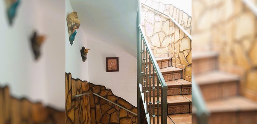 SEMI-DETACHED HOUSE IN LAS LAGUNAS, MIJAS