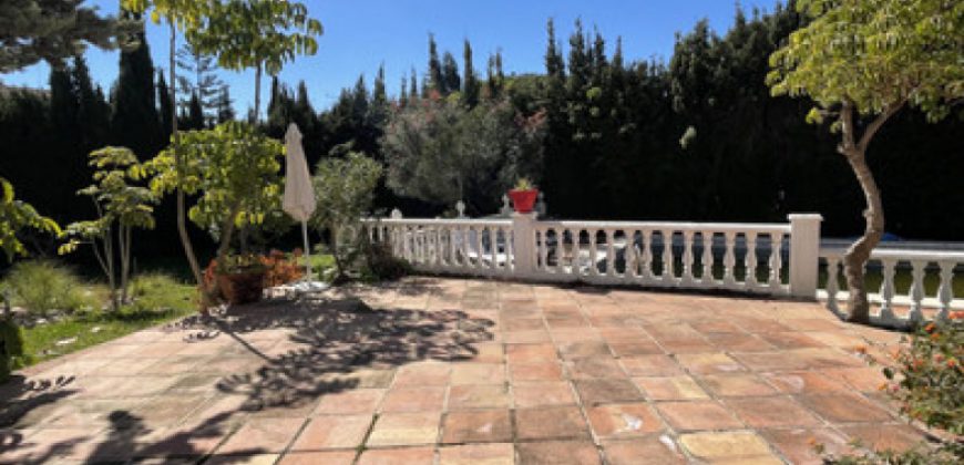 CHALET Y CASA DE INVITADOS. EL COTO, MIJAS