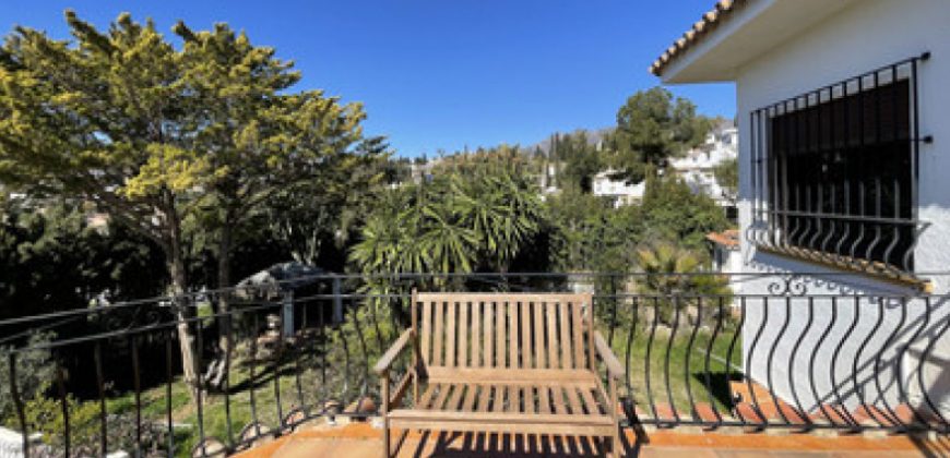 CHALET Y CASA DE INVITADOS. EL COTO, MIJAS
