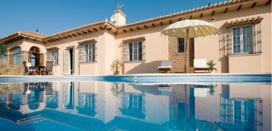 CORTIJO EN MIJAS COSTA