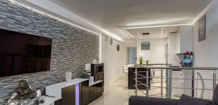 DUPLEX. CALAHONDA