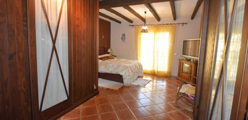 VILLA. LAS LAGUNAS