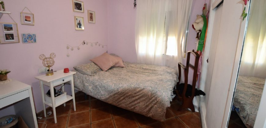 VILLA. LAS LAGUNAS