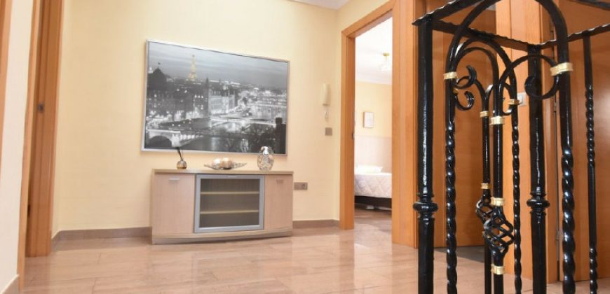 CHALET PAREADO. LOS PACOS, FUENGIROLA