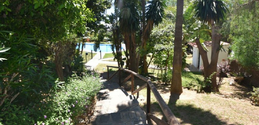 HALF FLOOR APARTMENT IN CALAHONDA