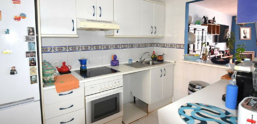 HALF FLOOR APARTMENT IN CALAHONDA