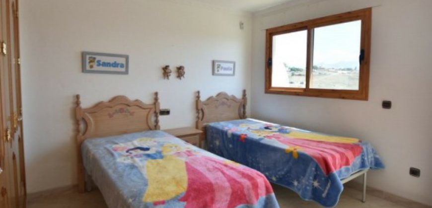 VILLA-CHALET EN LA CALA DE MIJAS