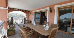VILLA-CHALET EN LA CALA DE MIJAS