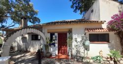 VILLA EN EL CHAPARRAL