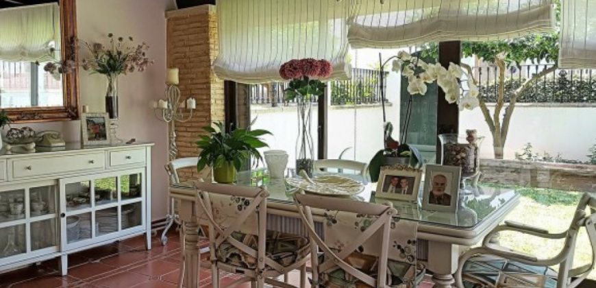 CASA PAREADA EN SIERREZUELA
