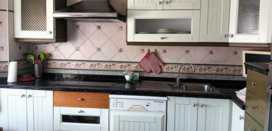 CASA PAREADA EN SIERREZUELA