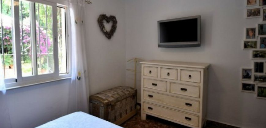 VILLA-CHALET SIERREZUELA
