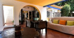 VILLA-CHALET SIERREZUELA