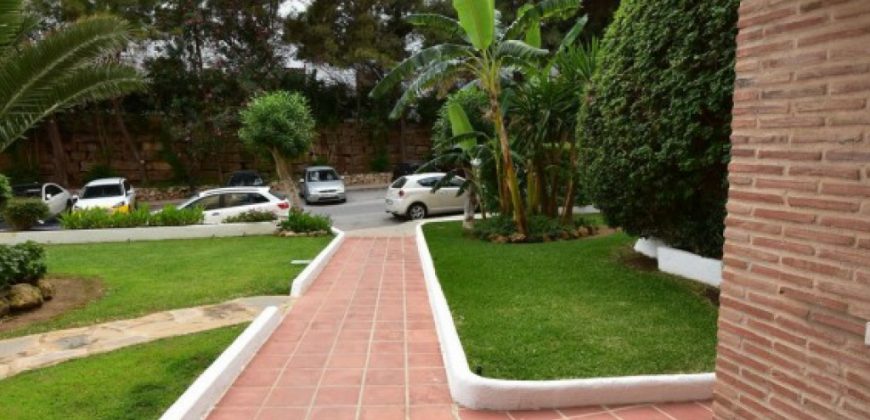APARTAMENTO EN CALAHONDA