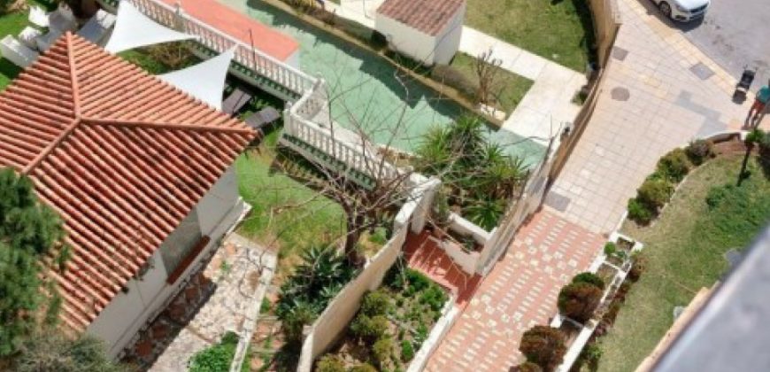 APARTAMENTO EN CALAHONDA