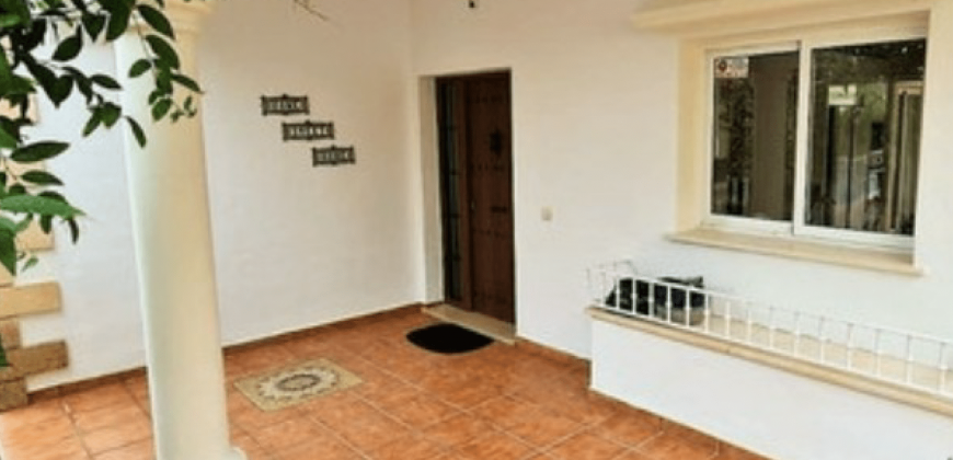 VILLA EN RIVIERA DEL SOL