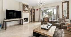 VILLA EN RIVIERA DEL SOL