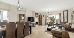 VILLA EN RIVIERA DEL SOL