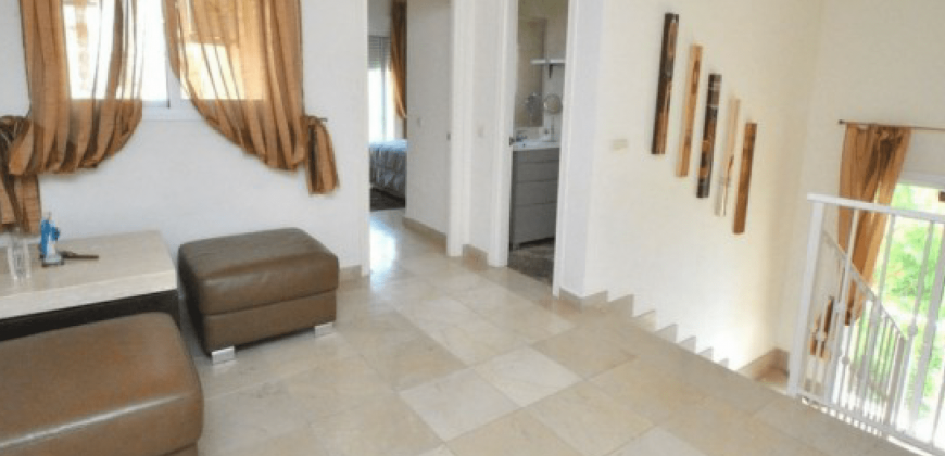 VILLA EN RIVIERA DEL SOL