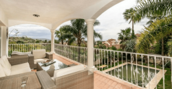 VILLA EN RIVIERA DEL SOL