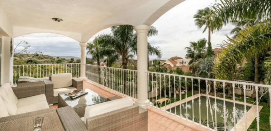 VILLA EN RIVIERA DEL SOL