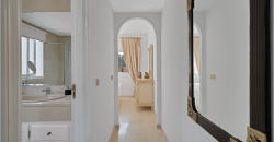 APARTMENT IN PARK BEACH, ESTEPONA