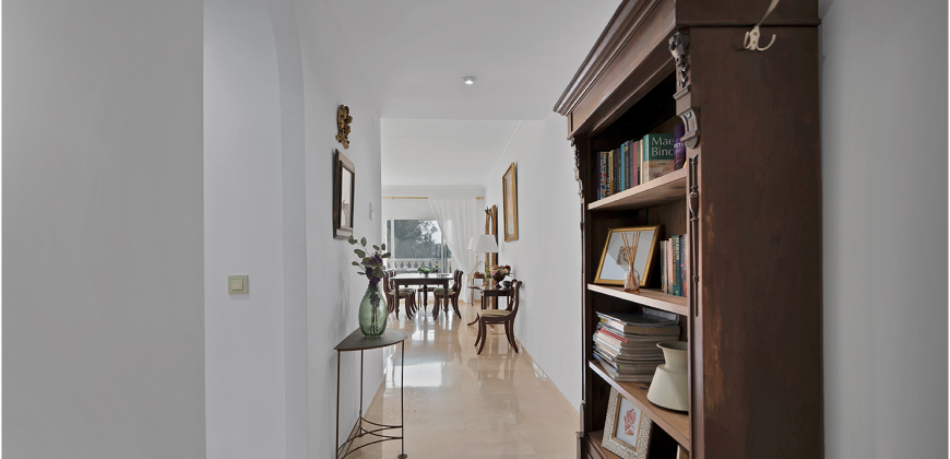 APARTMENT IN PARK BEACH, ESTEPONA