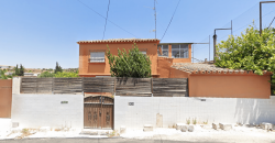 CASA CON ENCANTO Y GRAN POTENCIAL DE REFORMA EN COÍN