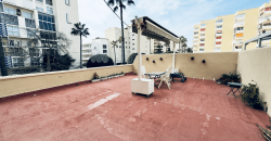 APARTAMENTO IDEAL CON GRAN POTENCIAL. SEGUNDA INEA DE PLAYA, MARBELLA CENTRO
