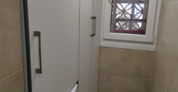 APARTAMENTO IDEAL CON GRAN POTENCIAL. SEGUNDA INEA DE PLAYA, MARBELLA CENTRO