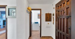 SE VENDE MAGNÍFICA VIVIENDA EN LA URBANIZACIÓN SIERRA CHICA, COÍN