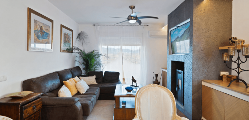 SE VENDE MAGNÍFICA VIVIENDA EN LA URBANIZACIÓN SIERRA CHICA, COÍN