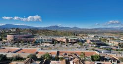 SE VENDE MAGNÍFICA VIVIENDA EN LA URBANIZACIÓN SIERRA CHICA, COÍN