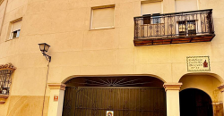 FLAT FOR SALE IN THE HEART OF COIN