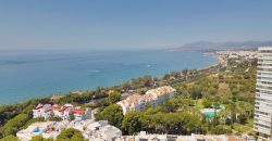 RENOVATED APARTMENT WITH OCEAN VIEWS IN TORRE REAL, MARBELLA